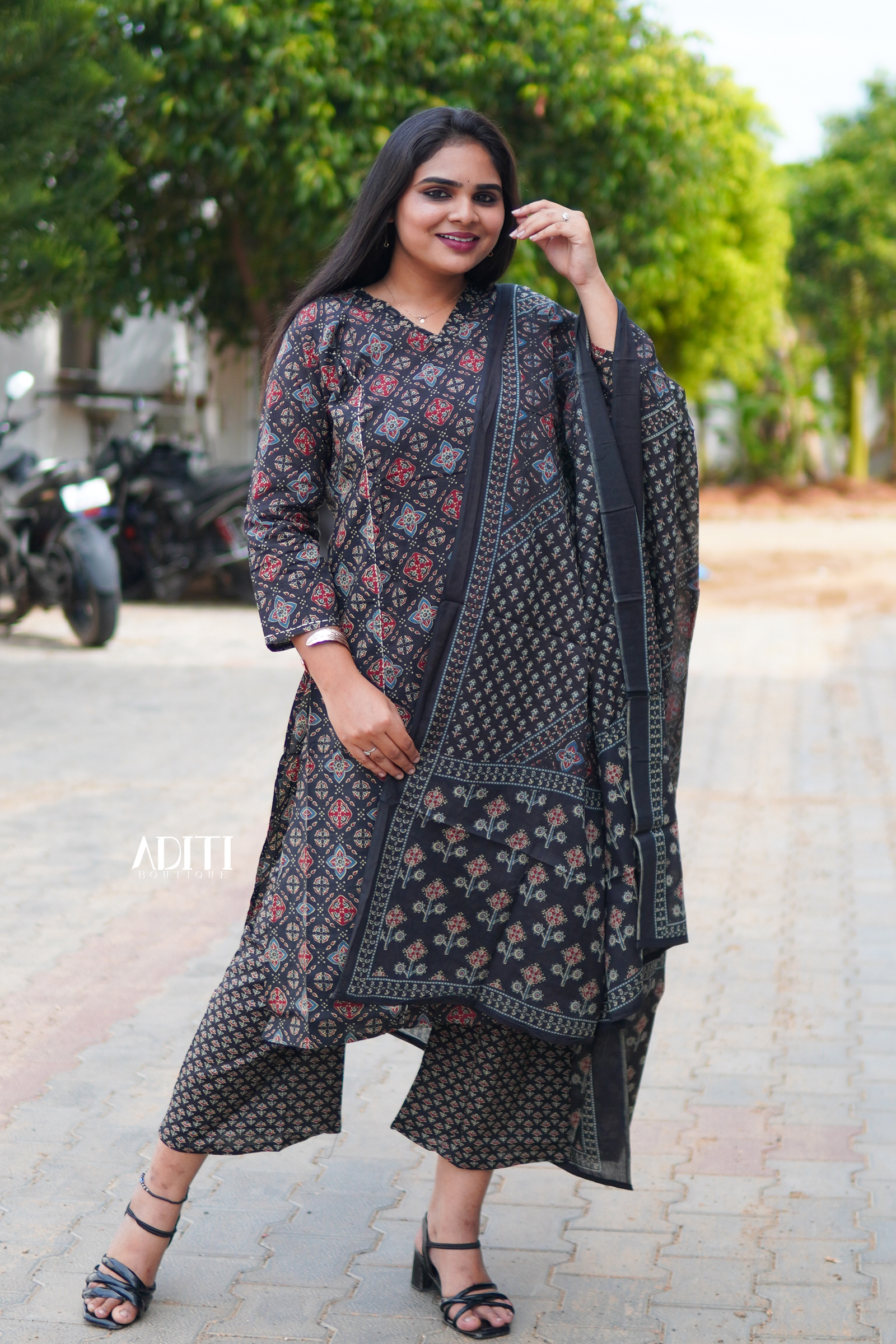 SALWAR RS0004
