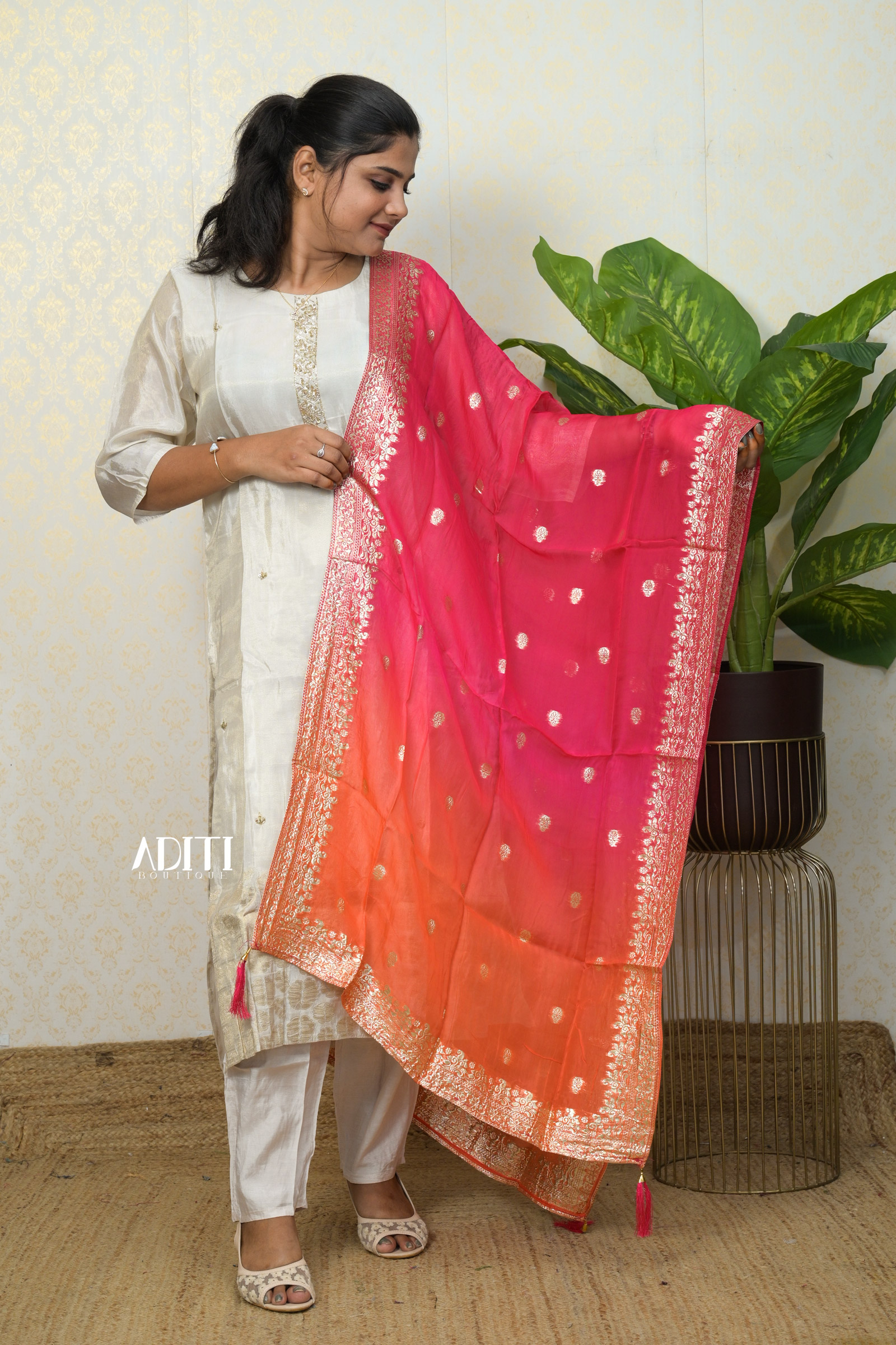 SALWAR RS0029 - View 2